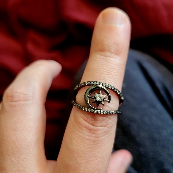 Dark Half Moon Star Diamond Metal Ring Size 7.5 - Picture 2 of 11
